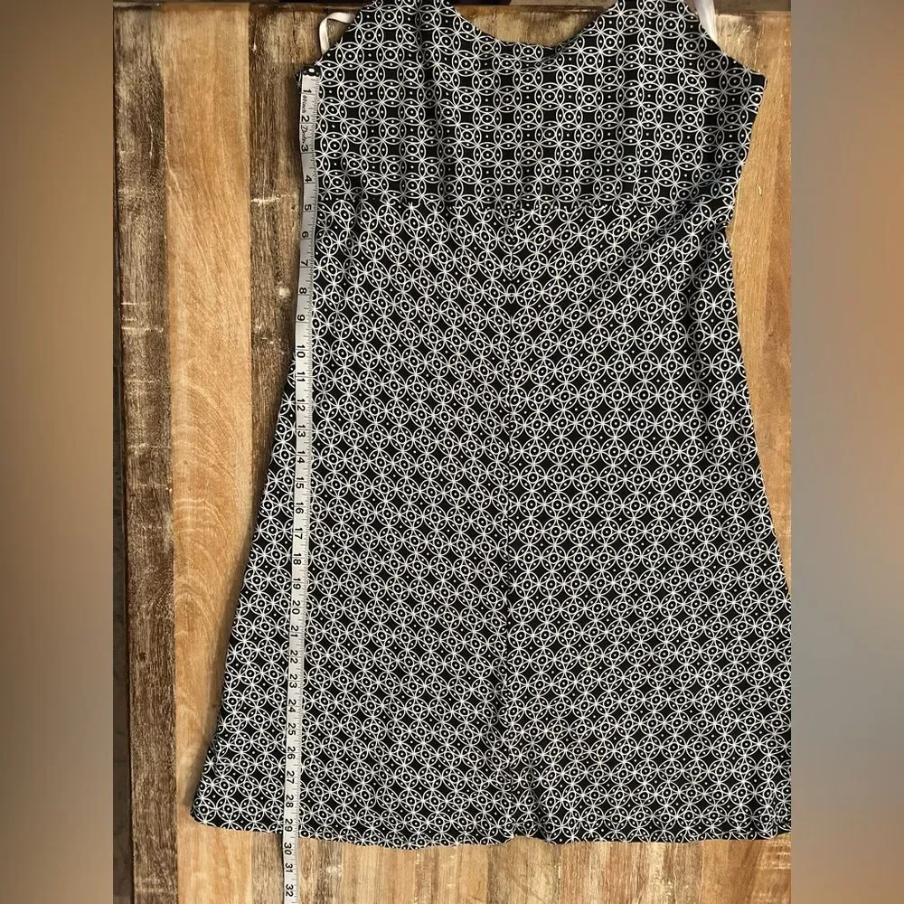 Madison Dress Black and White Geometric Patterned Size Small Sundress